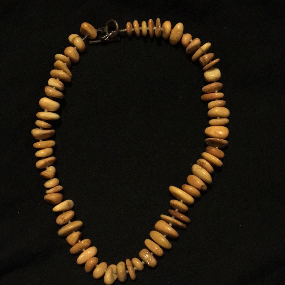 Brown Gem Stone Necklace.14”